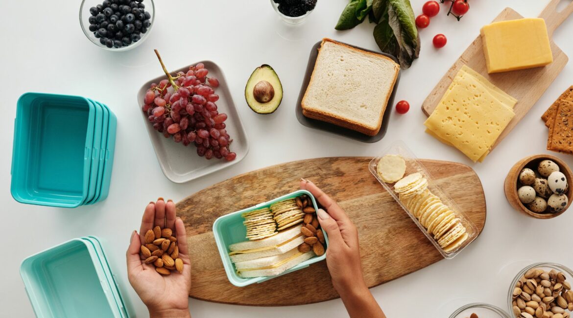 Lunch, lunchbox, food, snacks, healthy snakcs, fun snakcs