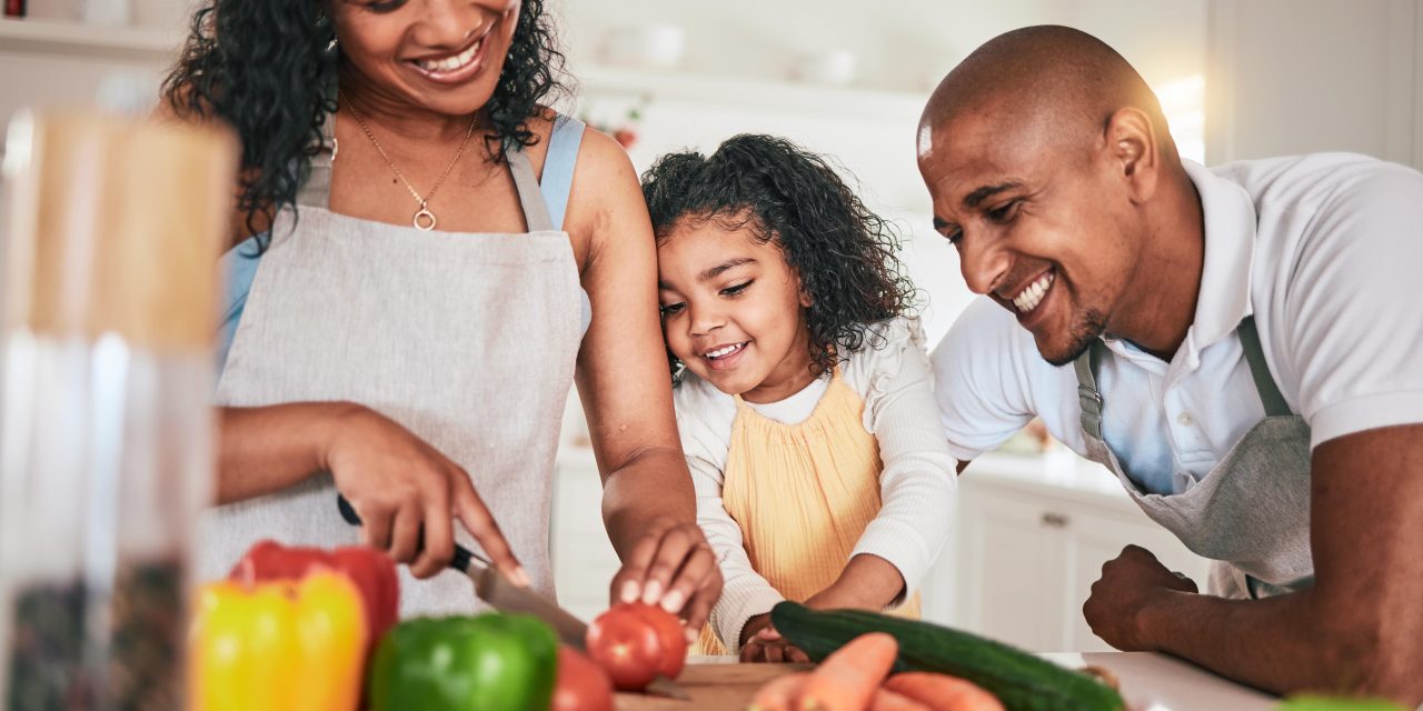 No more food fights: 10 tips on fun & healthy food for kids