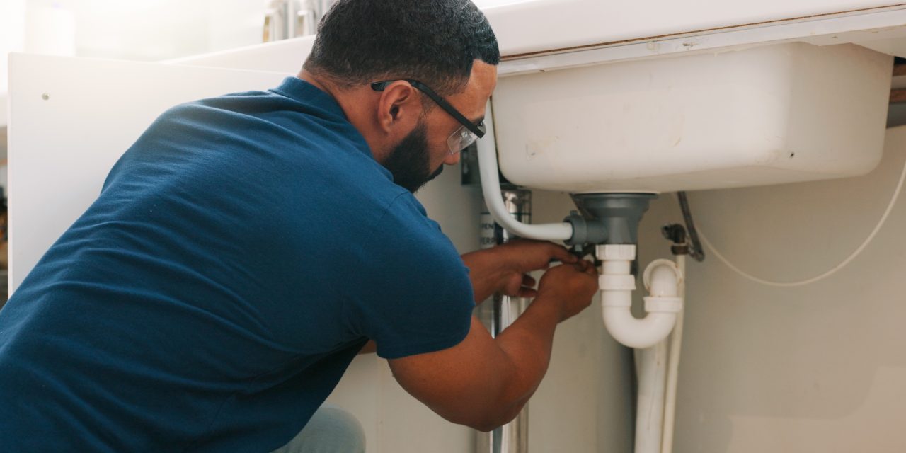 7 Easy Peasy Home Maintenance Tips for the Smart Homeowner