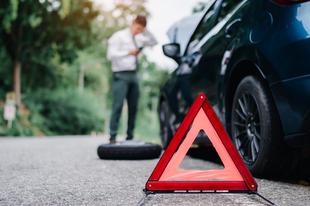 4 Car emergencies and what to do when they happen